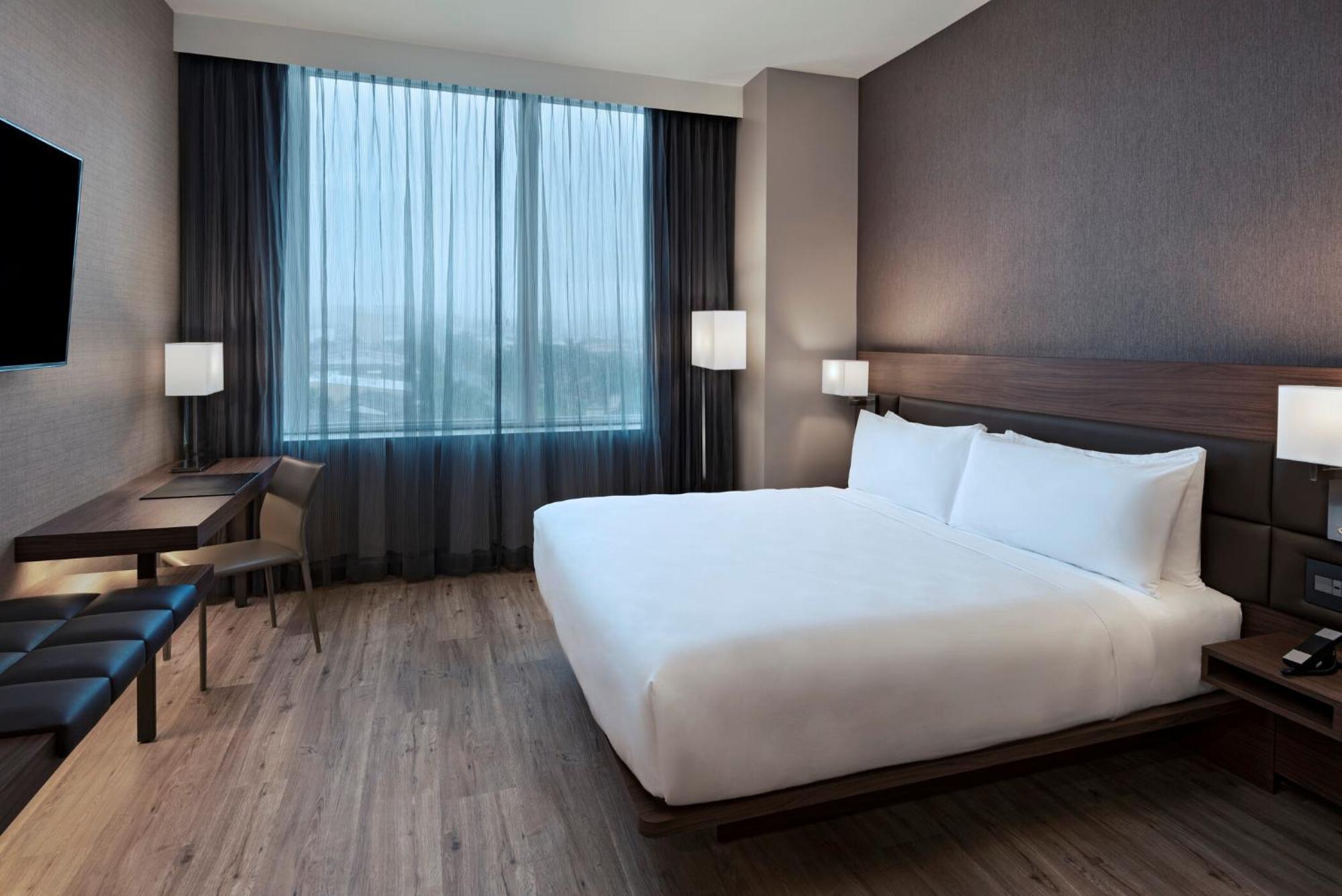 Hotel Ac By Marriott Escazu 5*