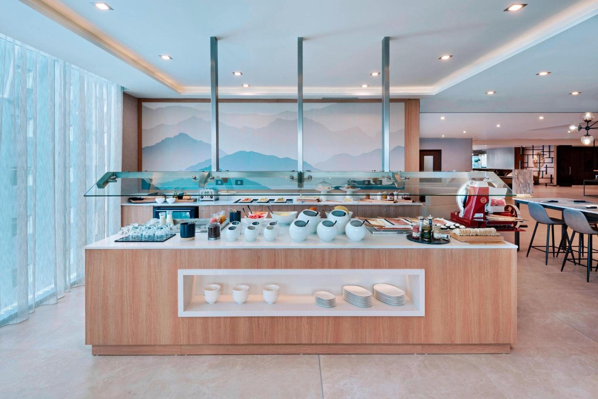 Ac By Marriott Escazu Hotel 5*